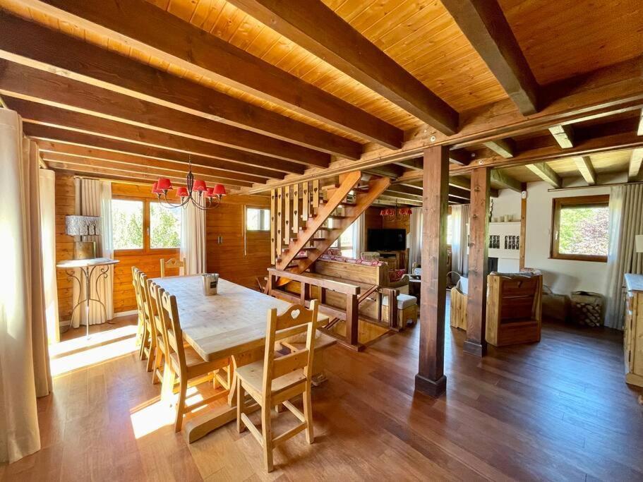 Chalet Kelly, Centre Ville / Jacuzzi / Sauna ジェラールメ エクステリア 写真